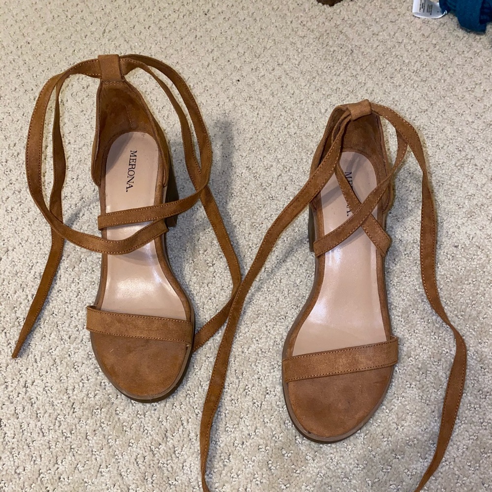 Merona Brown heels size 8 Nude heels